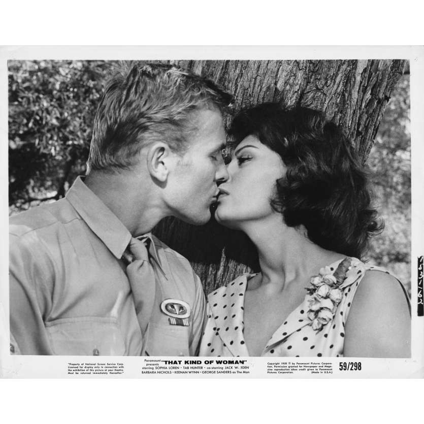 THAT KIND OF WOMAN Original Movie Still 7531-62 - 8x10 in. - 1959 - Sidney Lumet, Sophia Loren, Tab Hunter