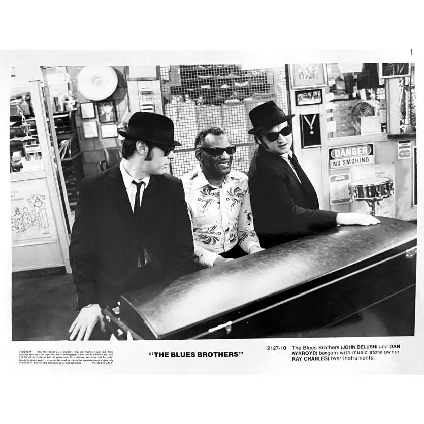 THE BLUES BROTHERS Original Movie Still 2127-10 - 8x10 in. - 1981 - John Landis, John Belushi