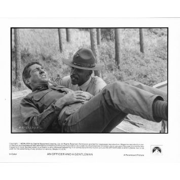 OFFICIER ET GENTLEMAN Photo de presse OG-5133-15 - 20x25 cm. - 1982 - Richard Gere, Taylor Hackford