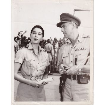 LA CROISEE DES DESTINS Photo de presse 1672-9 - 20x25 cm. - 1956 - Ava Gardner, Stewart Granger, George Cukor