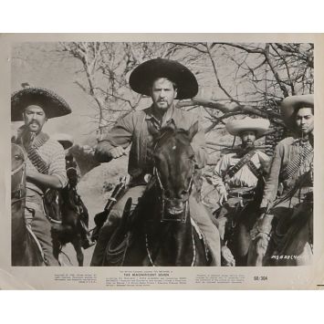 LES SEPT MERCENAIRES Photo de presse MS-28 - 20x25 cm. - 1960 - Steve McQueen, Yul Brynner