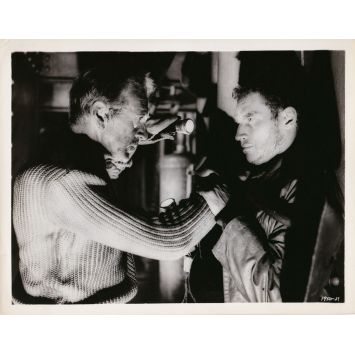 THE WRECK OF THE MARY DEARE Movie Still 1750-21 - 8x10 in. - 1959 - Michael Anderson, Gary Cooper, Charlton Heston