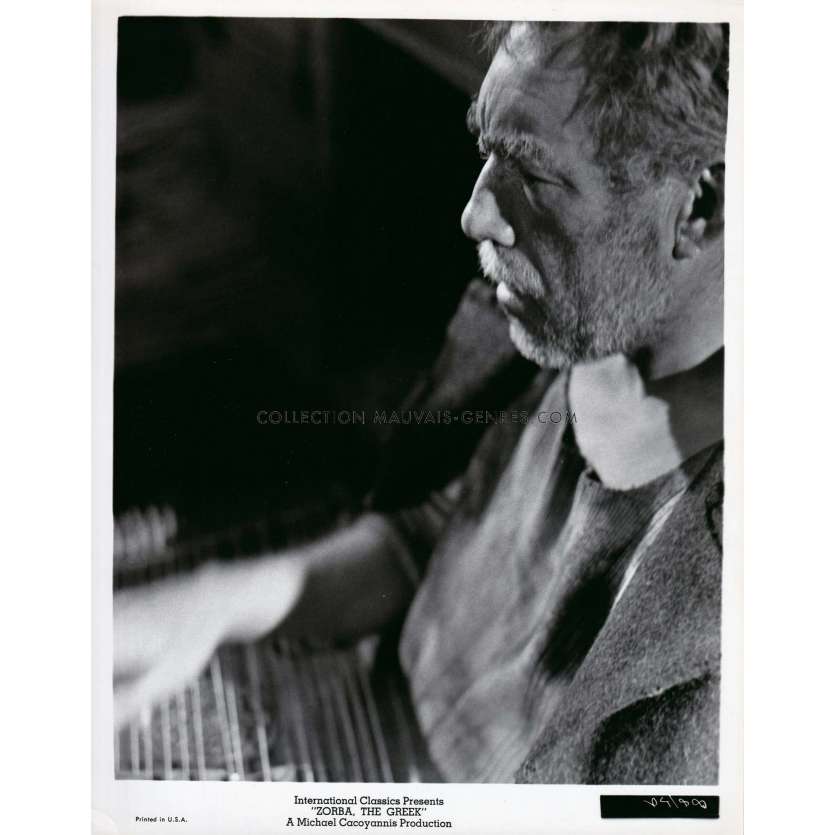 ZORBA LE GREC Photo de presse 88-59 - 20x25 cm. - 1964 - Anthony Quinn, Mihalis Kakogiannis