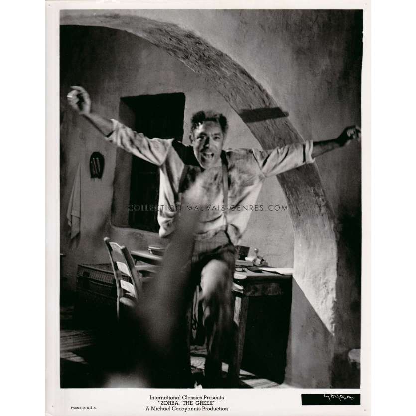 ZORBA LE GREC Photo de presse 88-65 - 20x25 cm. - 1964 - Anthony Quinn, Mihalis Kakogiannis