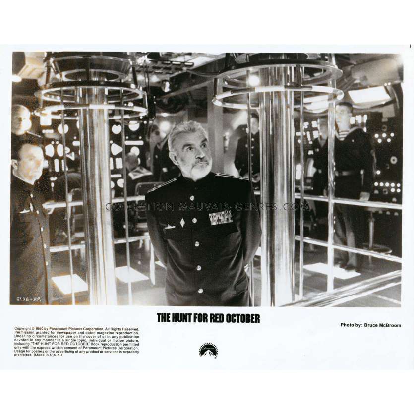 THE HUNT OF RED OCTOBER Movie Still 5138-29 - 8x10 in. - 1990 - John McTiernan, Sean Connery - erotic