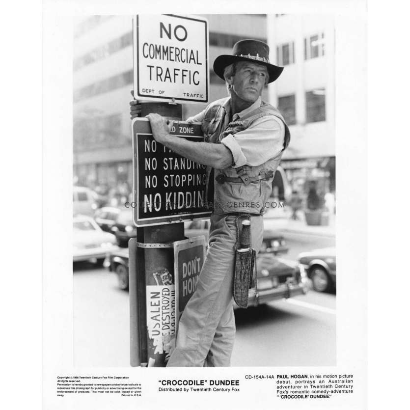 CROCODILE DUNDEE Movie Still CD-154A-14A - 8x10 in. - 1986 - Peter Faiman, Paul Hogan