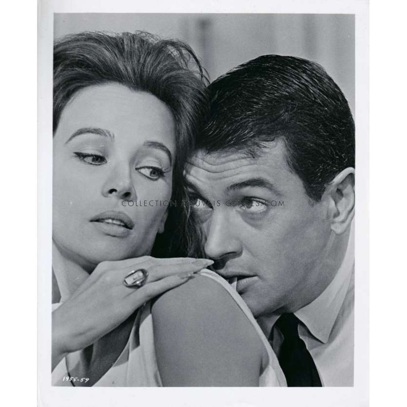 LE COUP DE L'OREILLER Photo de film 1955-59 - 20x25 cm. - 1965 - Rock Hudson, Michael Gordon