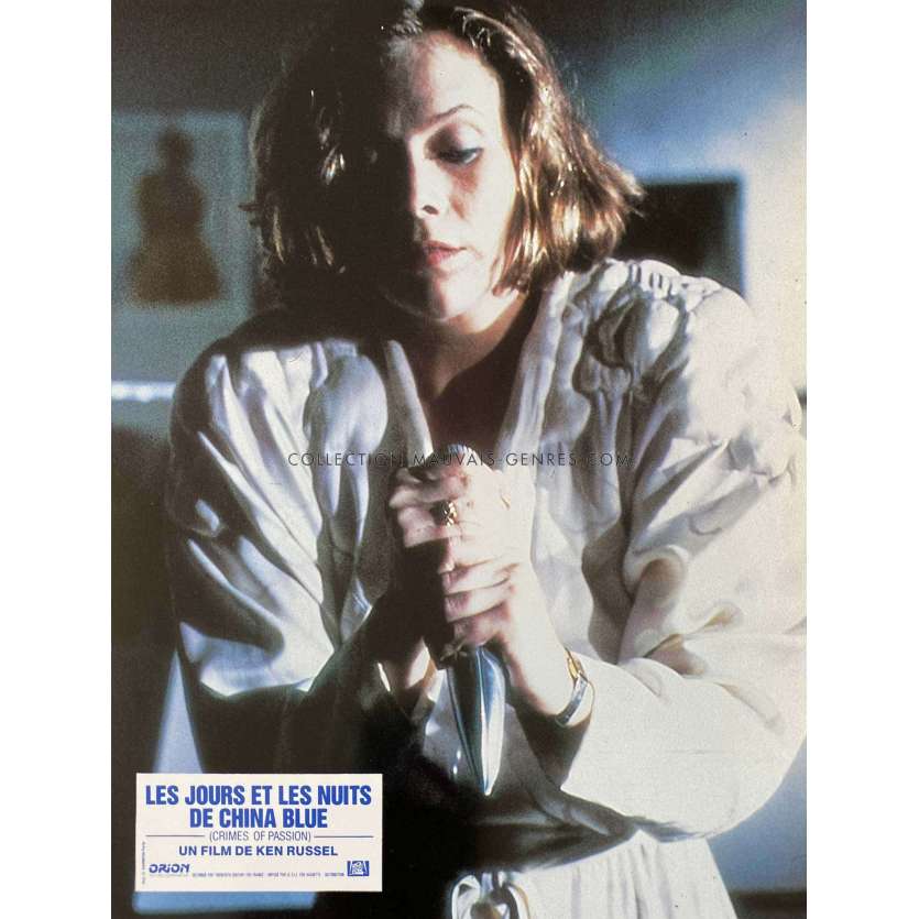 LES JOURS ET LES NUITS DE CHINA BLUE Photo de film N1 - 22x28 cm. - 1984 - Kathleen Turner, Ken Russell