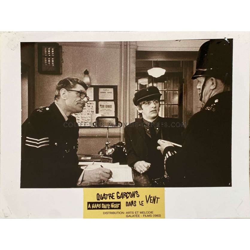 A HARD DAY'S NIGHT French Lobby Card N05 - 10x12 in. - 1964/R1980 - Richard Lester, The Beatles