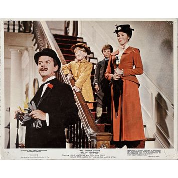 MARY POPPINS U.S Lobby Card- 8x10 in. - 1964 - Robert Stevenson, Julie Andrews