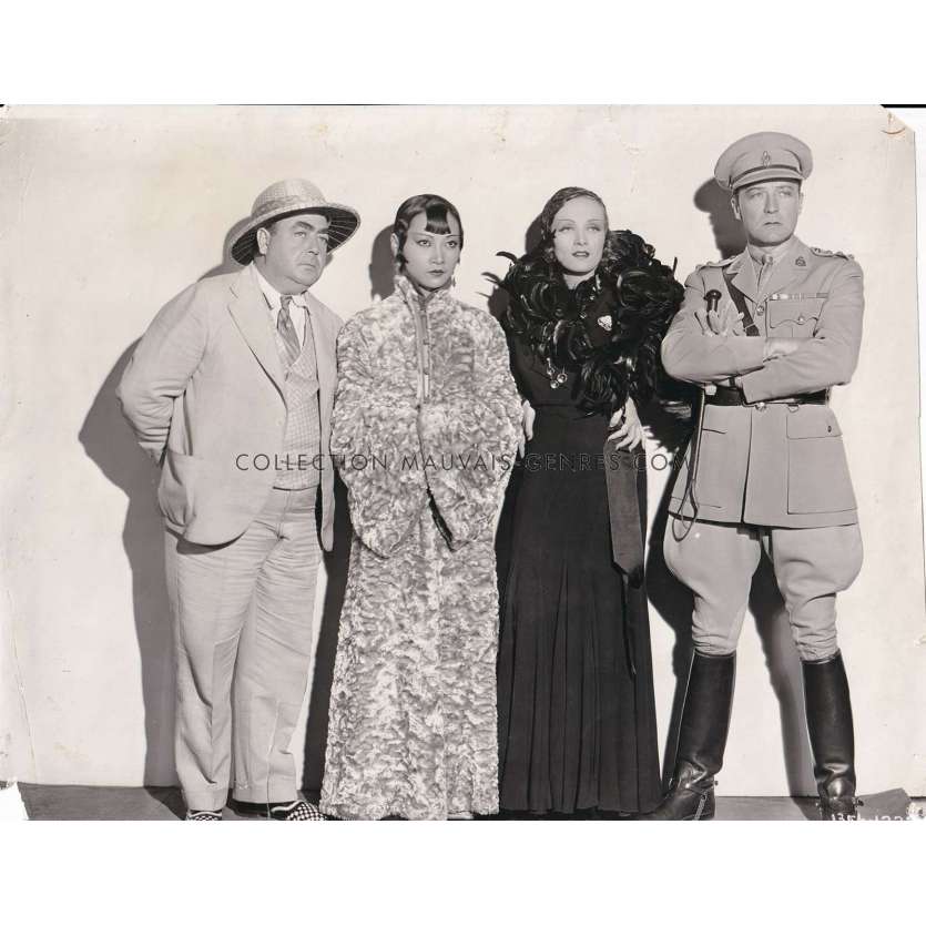 SHANGHAI EXPRESS U.S Movie Still 1356-1221 - 6x10 in. - 1932 - Josef von Sternberg, Marlene Dietrich