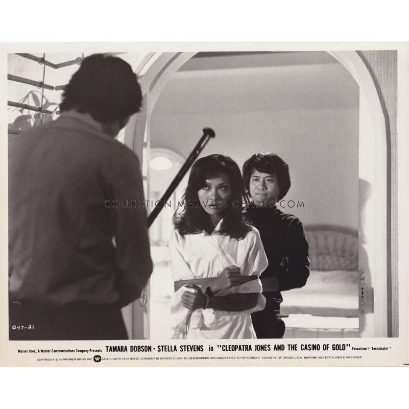 CLEOPATRA JONES AND THE CASINO OF GOLD Photo de presse 047-21 - 20x25 cm. - 1975 - Tamara Dobson, Charles Bail