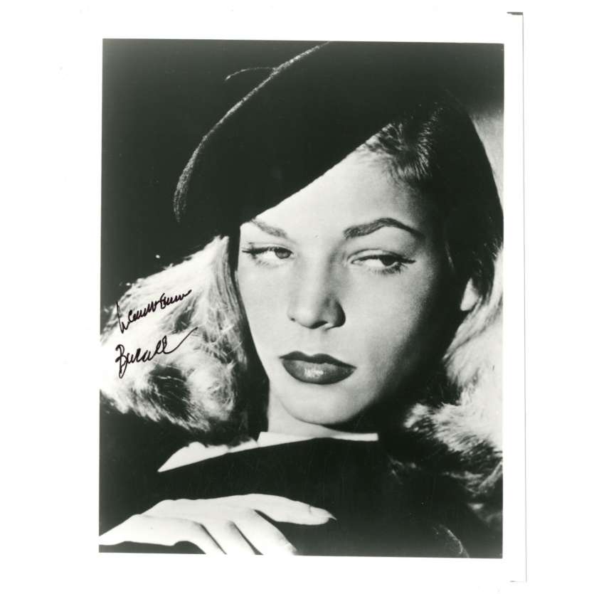 LAUREN BACALL signed 8x10 Photo '90s